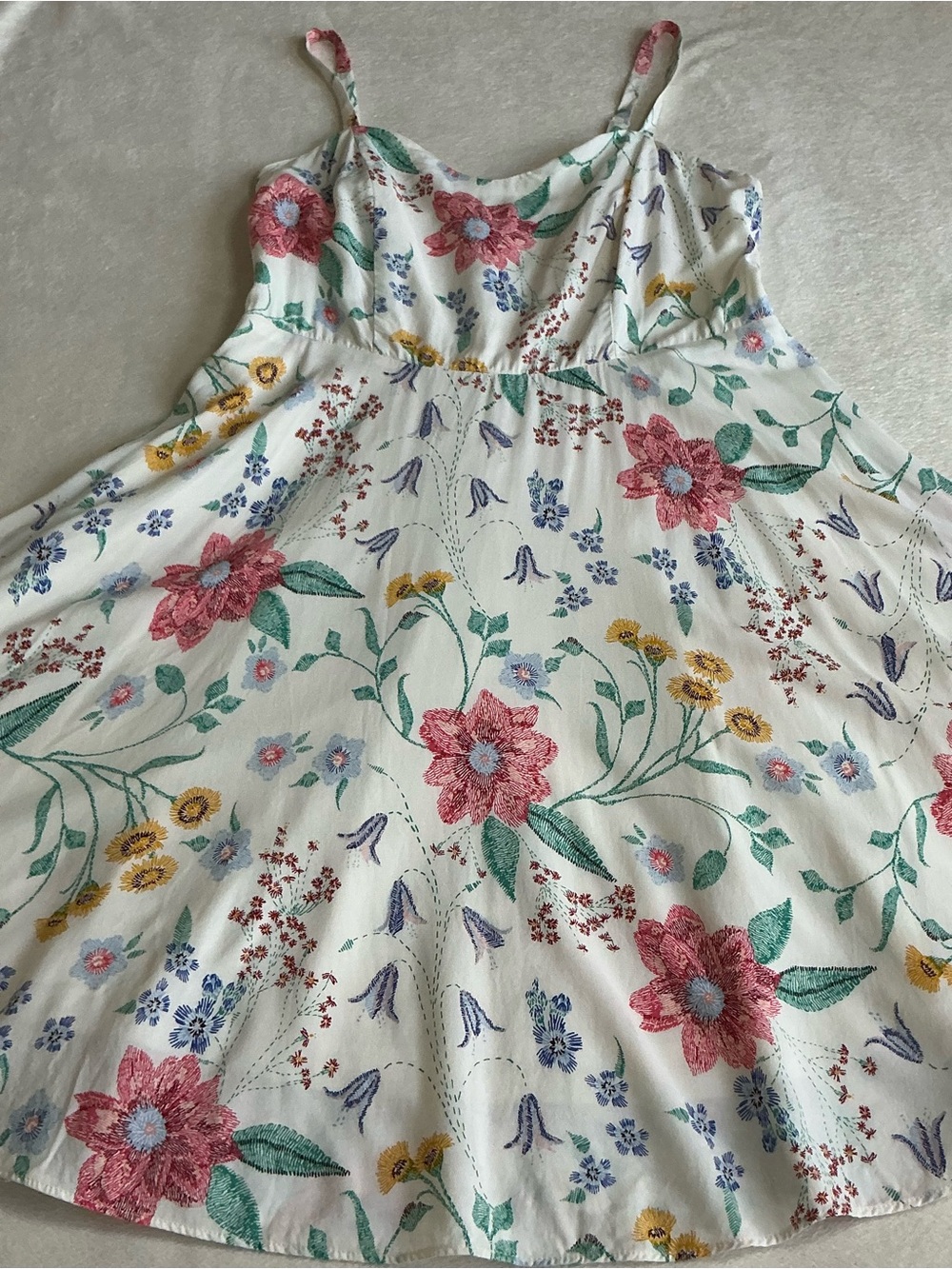 Old Navy Cream Floral Sundress Medium Fit & Flare Cami Style Boho Cottagecore - Picture 10 of 12